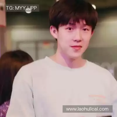 钱奔洋